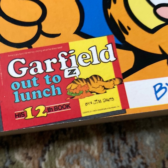 Vintage 1970s, one Garfield fat cat three pack +2 other books - Picture 7 of 7